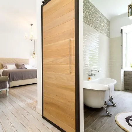 Old Town Deluxe Bed & Breakfast Zadar